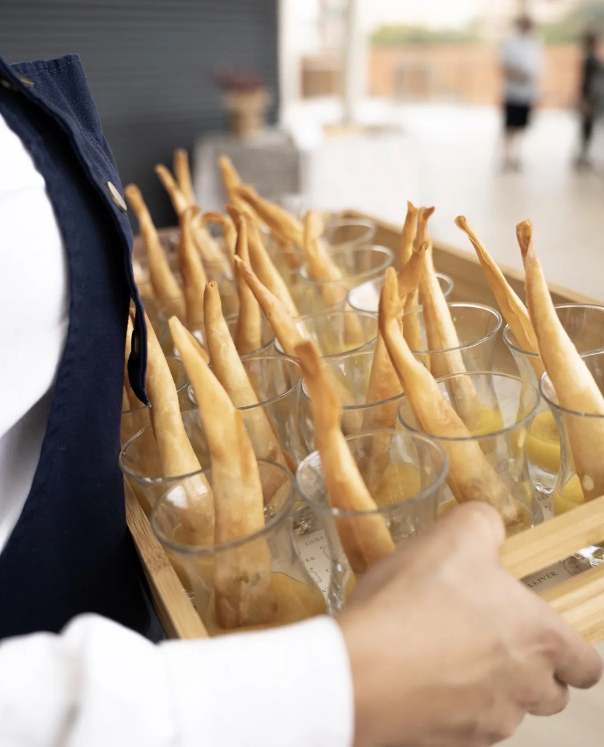 Servicio profesional de Cuidartex Catering en un evento